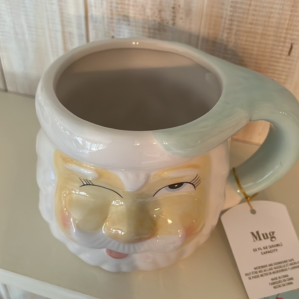 NWT Santa mug, teal‎ green, 22 fluid ounces microwave and dishwasher safe - Picture 2 of 4